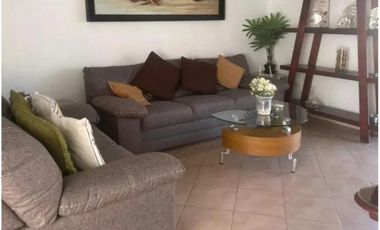 CASA EN VENTA EN ZAMORA, CALLE PINO SUAREZ, COL. LA LUNETA, MICHOACAN