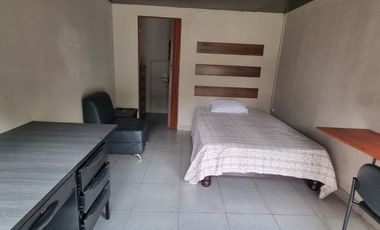 Habitación Amoblada en Alquiler en Urdesa Central, Planta Baja, 1 Baño, Incluye Servicios, Norte de Guayaquil.