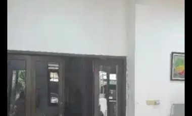 Disewakan Rumah Ketintang Regency