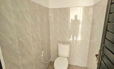 Dikontrakan rumah baru lokasi dekat dengan pasar kosambi karawang Sewa 1 Tahun gratis 6 Bulan