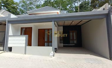 RUMAH 700JT DI SLEMAN UTARA, DEKAT WISATA BLUE LAGON