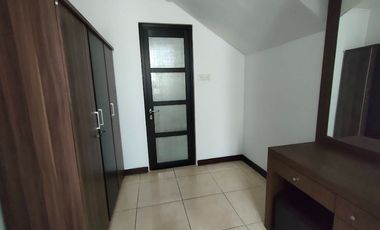 Rumah MEWAH Ayani 1 seberang Mega Mall Pontianak + PERABOT