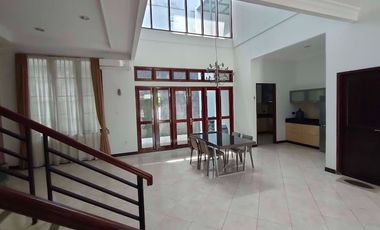 Rumah MEWAH Ayani 1 seberang Mega Mall Pontianak + PERABOT