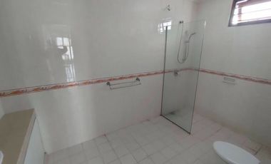 Rumah MEWAH Ayani 1 seberang Mega Mall Pontianak + PERABOT