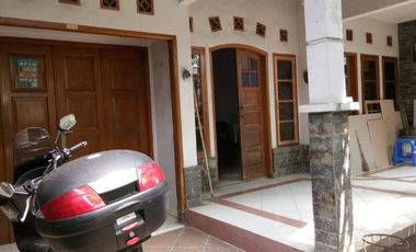 Sewa Rumah Luas Antapani Raya dekat Gasmin Lokasi Strategis Potensial Bisnis | SW059