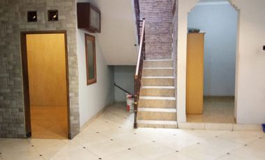 Sewa Rumah Luas Antapani Raya dekat Gasmin Lokasi Strategis Potensial Bisnis | SW059
