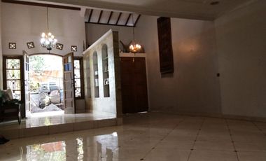 Sewa Rumah Luas Antapani Raya dekat Gasmin Lokasi Strategis Potensial Bisnis | SW059