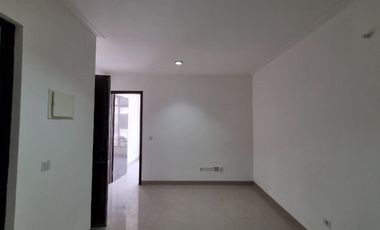 Disewakan Green Royal Residence Uk.50m2 – Rumah Rapi, Lokasi Strategis