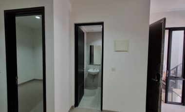 Disewakan Green Royal Residence Uk.50m2 – Rumah Rapi, Lokasi Strategis