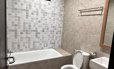 Disewakan Rumah Mewah Full Furnish di Cluster Taman Simpruk – Lippo Cikarang