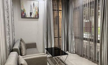 Disewakan Rumah Mewah Full Furnish di Cluster Taman Simpruk – Lippo Cikarang