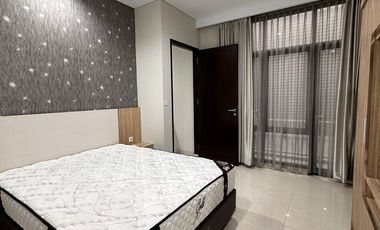 Disewakan Rumah Mewah Full Furnish di Cluster Taman Simpruk – Lippo Cikarang