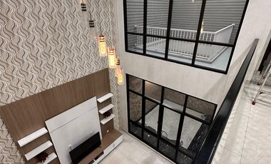 Disewakan Rumah Mewah Full Furnish di Cluster Taman Simpruk – Lippo Cikarang