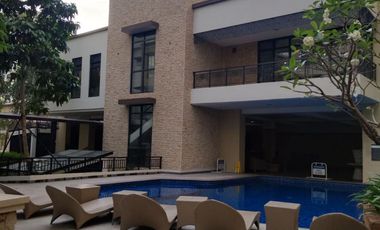 2-Bedroom For Sale in Pasig City Travertine at Portico near Kapitolyo