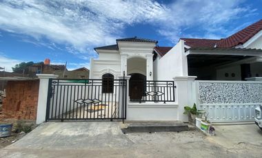 SISA 2 UNIT RUMAH KOMERSIL EROPA KLASIK MURAH STRATEGIS DI SUKARAME AMAN BANJIR