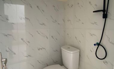 SISA 2 UNIT RUMAH KOMERSIL EROPA KLASIK MURAH STRATEGIS DI SUKARAME AMAN BANJIR