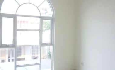 Rumah 2lt 6x15 90m type 2KT Cluster La Seine JGC Jakarta Garden City Cakung