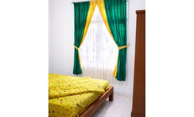 DIJUAL RUMAH BAGUS SIAP HUNI STRATEGIS FULL FURNISH HARGA NEGO DI PUNCAK CIANJUR BO176