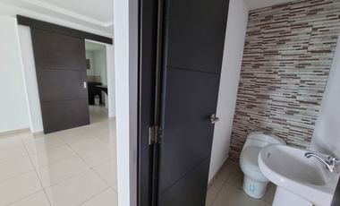 Alquilo Departamento 3 dormitorios La Vista Towers, cerca C.C. City Mall