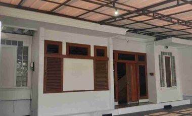 Disewakan rumah di Muara Sudah Renov