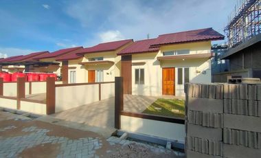 Rumah Komp.Permata Indah (di Parit Baru Ayani 2 - Adisucipto)