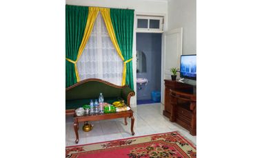 DISEWA VILLA HARIAN FULL FURNISH STRATEGIS BAGUS SIAP HUNI PUNCAK CIANJUR BO176