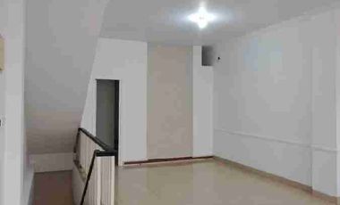 Ruko Rapih siap pakai Full 3 Lantai di area Komersil Grand Galaxy Bekasi