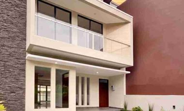 Rumah dijual siap huni kawasan DAGO bangunan bagus halaman luas SHM harga nego serius survey
