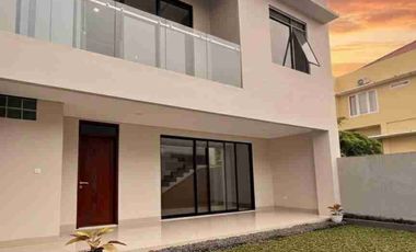 Rumah dijual siap huni kawasan DAGO bangunan bagus halaman luas SHM harga nego serius survey
