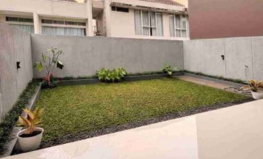Rumah dijual siap huni kawasan DAGO bangunan bagus halaman luas SHM harga nego serius survey