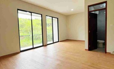 Rumah dijual siap huni kawasan DAGO bangunan bagus halaman luas SHM harga nego serius survey