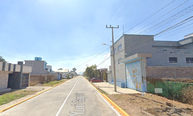 GRAN OPORTUNIDAD EN OJO DE AGUA: Bodega, Oficinas y Casa con Alberca. ¡Propiedad Adjudicada cerca del AIFA!