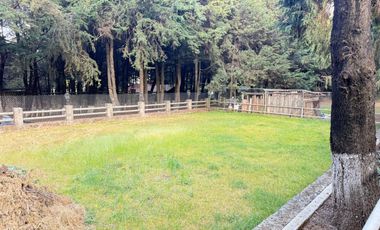 Rancho Ecuestre en Venta | Estilo Moderno Europeo, Cristalería y Vista a Volcanes