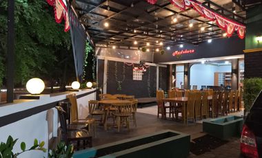 Dijual  Tempat Usaha (Resto) Tanah, Bangunan & Isinya Lokasi Kerten Laweyan Surakarta