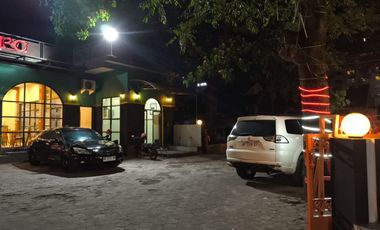 Dijual  Tempat Usaha (Resto) Tanah, Bangunan & Isinya Lokasi Kerten Laweyan Surakarta