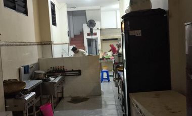 Dijual  Tempat Usaha (Resto) Tanah, Bangunan & Isinya Lokasi Kerten Laweyan Surakarta
