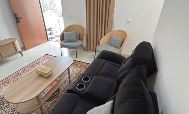 Disewakan Rumah Full Furnish 2 Lantai, Cluster Marsmellow - Tanjung Bunga