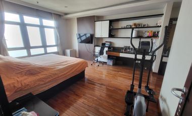 Apartemen Exclusvie Pantai Mutiara 158m2 3+1BR Semi Furnished Best View