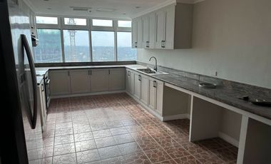 FOR SALE and FOR LEASE: 4 Bedroom Condo in Aspen Tower Alabang