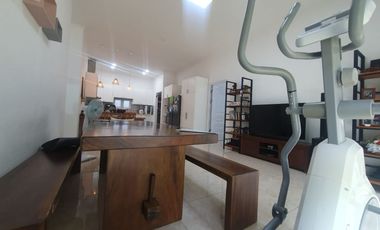 Bangunan rumah dan kapel di daerah Sidomukti, Salatiga