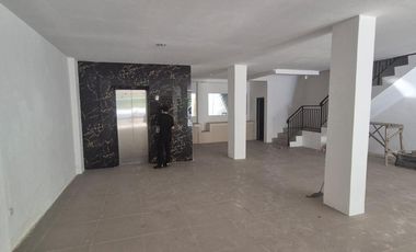 Dijual Segera Ruko Gandeng Sentra Niaga Bekasi Ruko 3 Lantai Sudah dijebol dan Ada lift