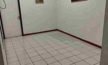 Jual cepat Rumah Jalan lebar 2 mobil Pondok Kelapa Jakarta timur