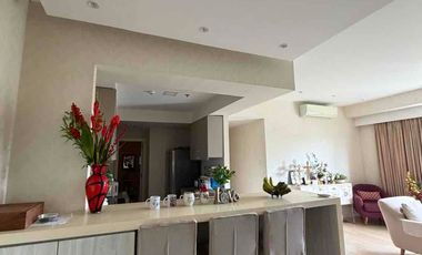 3BR at 32 Sanson by Rockwell 🌿