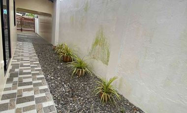 4Bedrooms 240 sqm Bungalow House and Lot for Sale Ready to movein Taculing Bacolod City