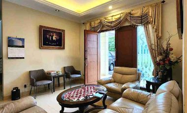 Dijual Rumah di Veteran Bintaro Jakarta selatan