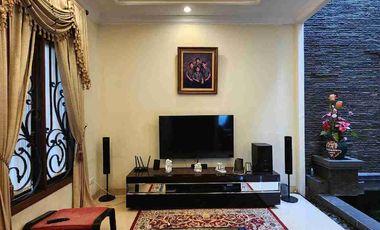 Dijual Rumah di Veteran Bintaro Jakarta selatan