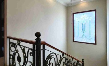 Dijual Rumah di Veteran Bintaro Jakarta selatan