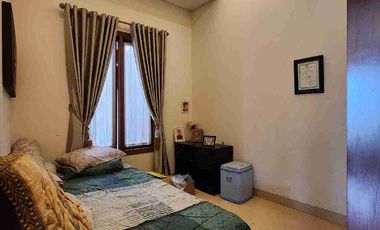 Dijual Rumah di Veteran Bintaro Jakarta selatan