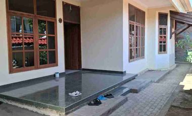 ‼️Luas 685 m², Main Road‼️ Rumah murah di Kebonsari Elveka, Dekat Gayungsari Ketintang