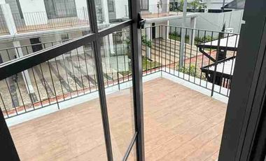 Sewa Mason De Wisteria Metland Cakung